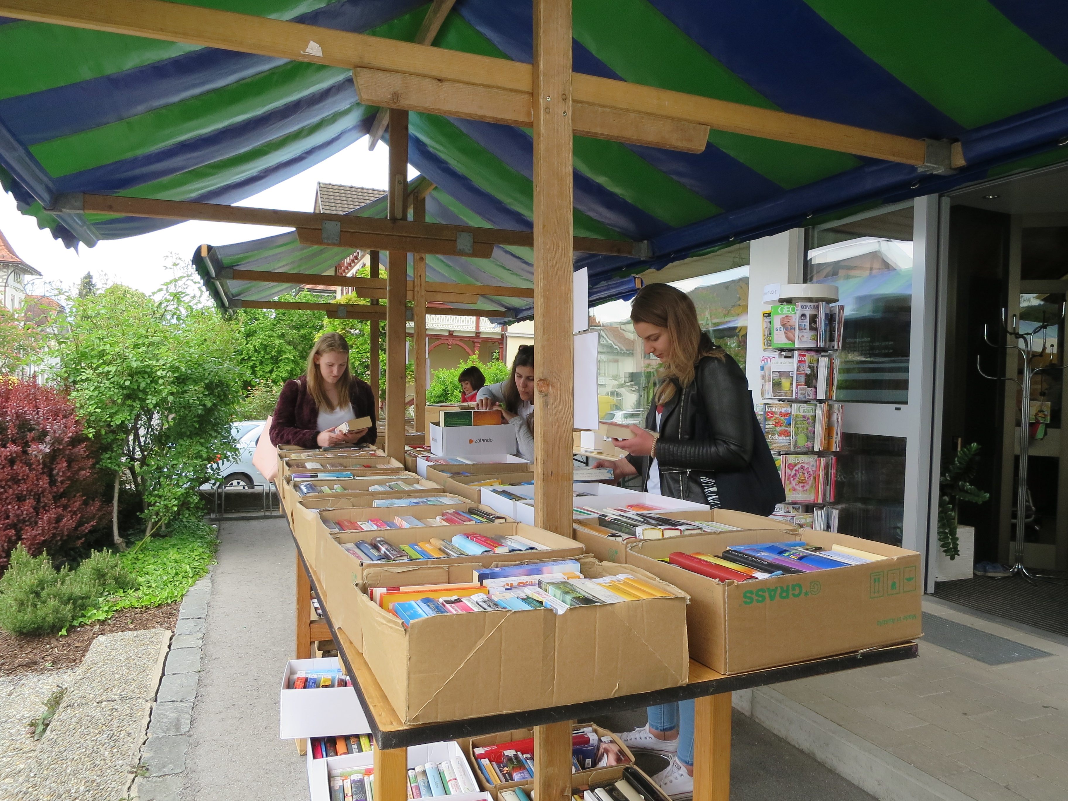 Am 30. Juli lädt die Bibliothek Rankweil zum Bücherflohmarkt.