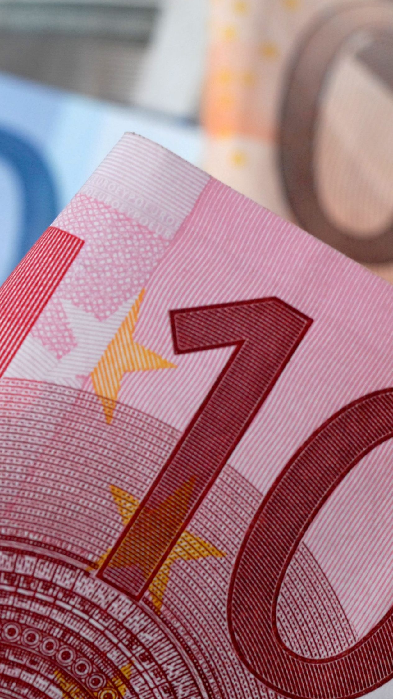 Die Warenimporte waren nicht wenig Geld wert.