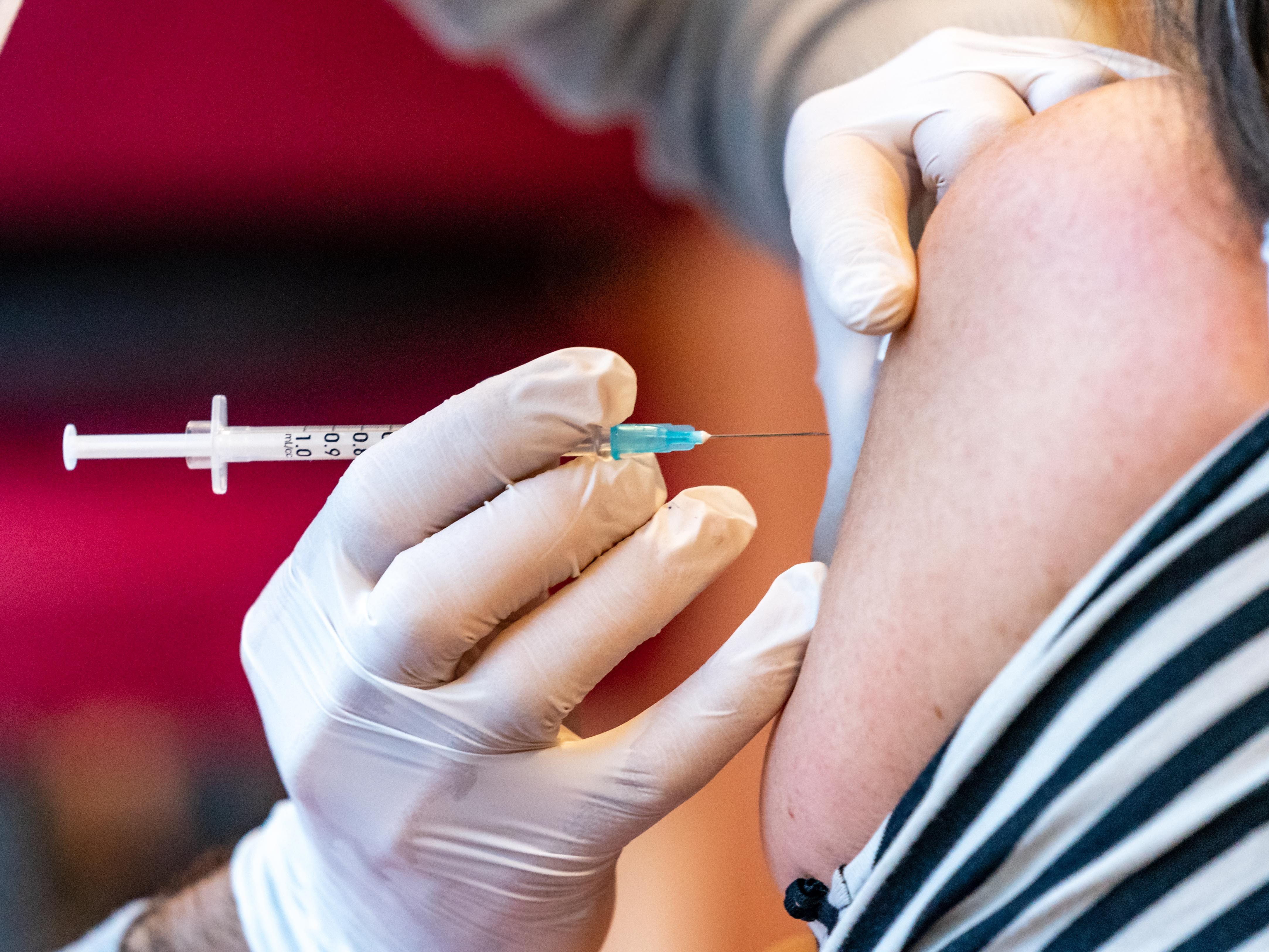 Kurzentschlossene können sich noch dieses Wochenende impfen lassen. Kurzentschlossene können sich noch dieses Wochenende impfen lassen.