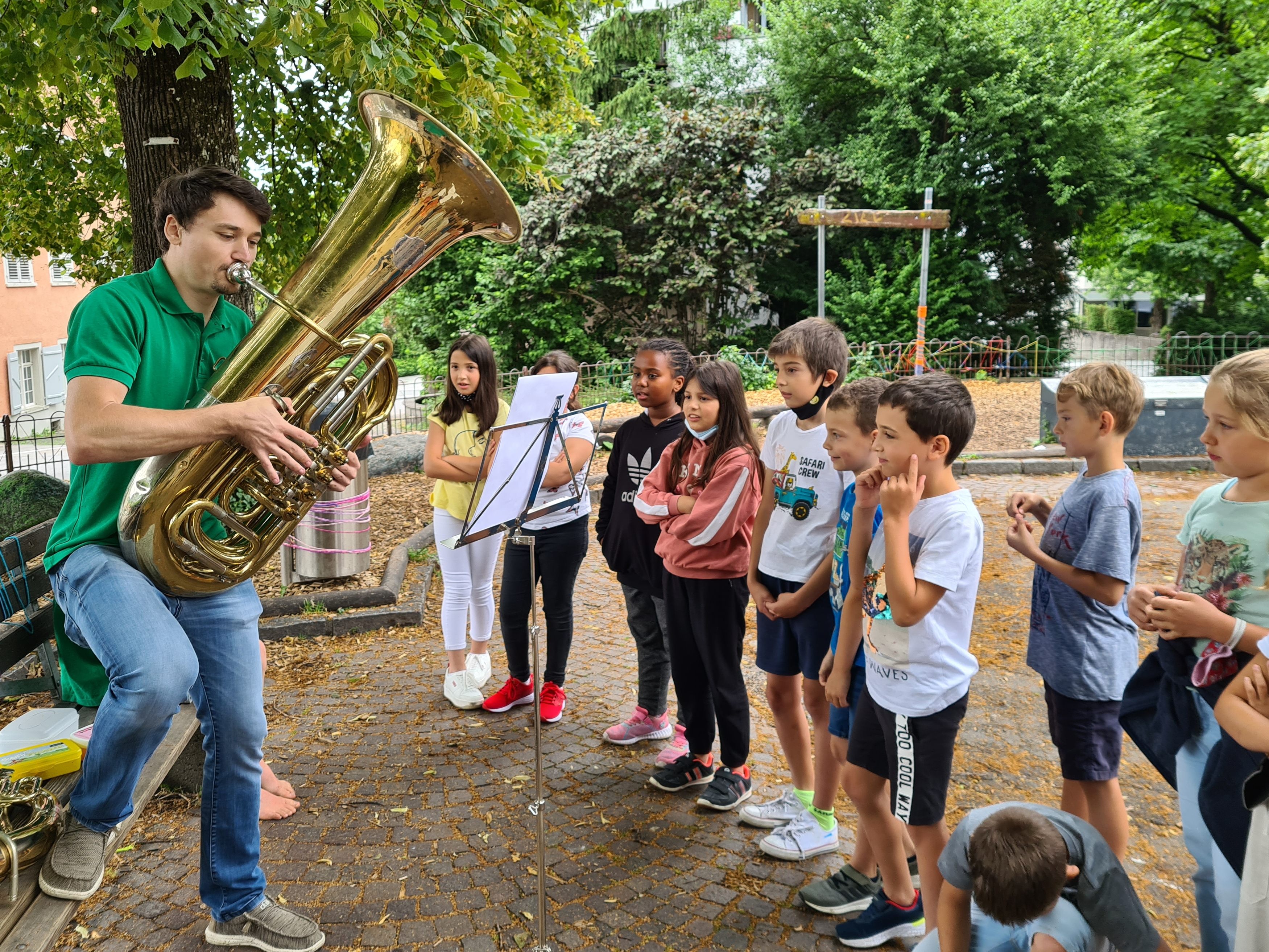 Auch die Schüler der VS Oberdorf freuten sich über die Instrumentenpräsentation. Auch die Schüler der VS Oberdorf freuten sich über die Instrumentenpräsentation.