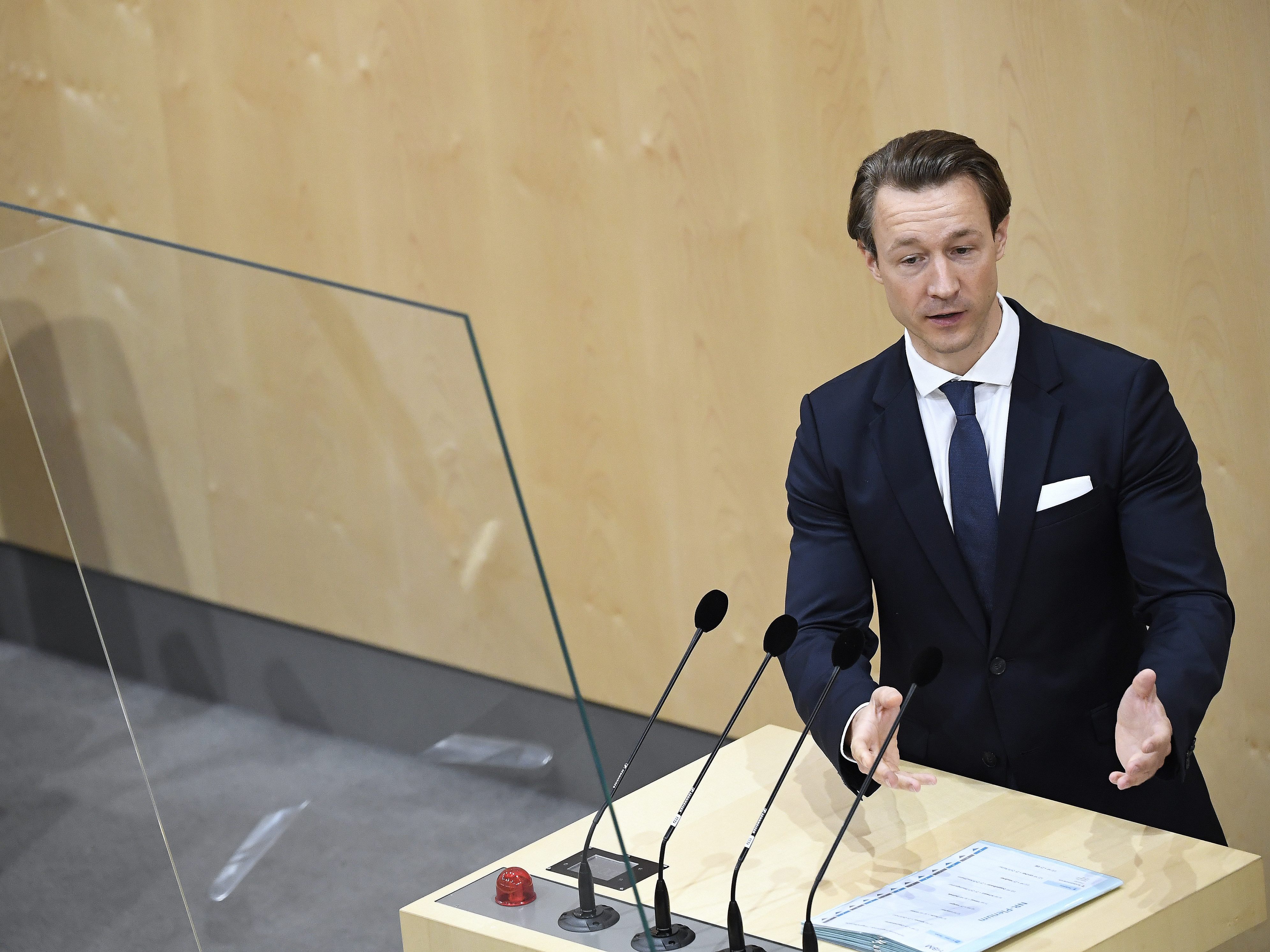 Blümel versprach eine ansehnliche Ökosteuerreform.