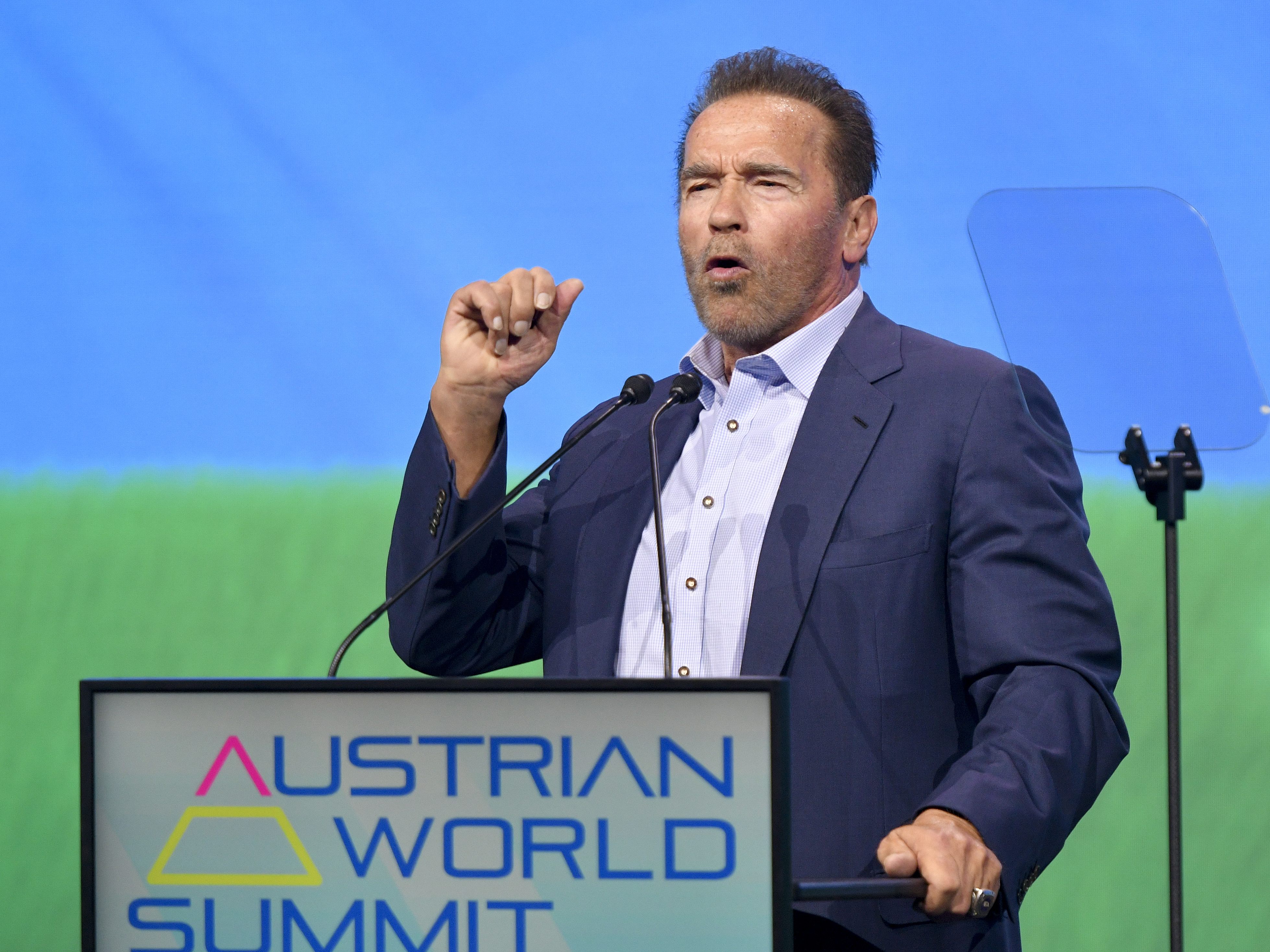 Schwarzenegger rief zu mehr Hoffnung auf.