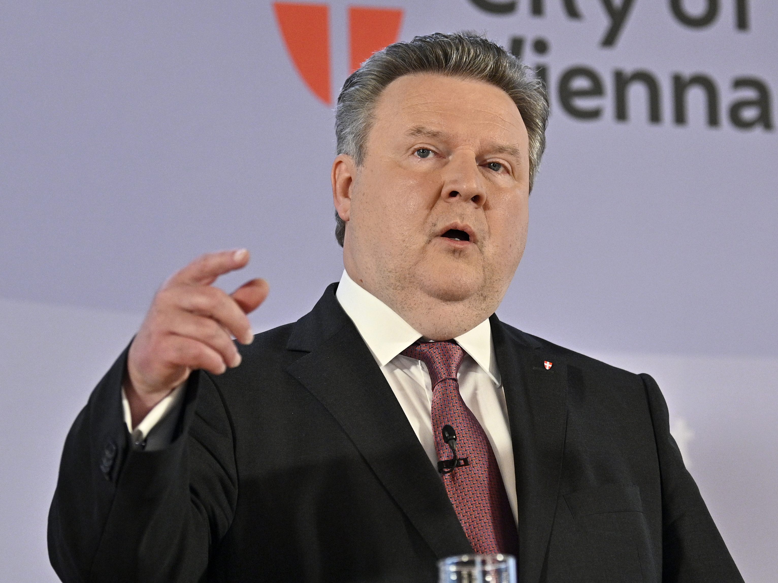 Wiens Bürgermeister überzeugt: Bau unter ökologischen Rahmenbedingungen möglich. Wiens Bürgermeister überzeugt: Bau unter ökologischen Rahmenbedingungen möglich.