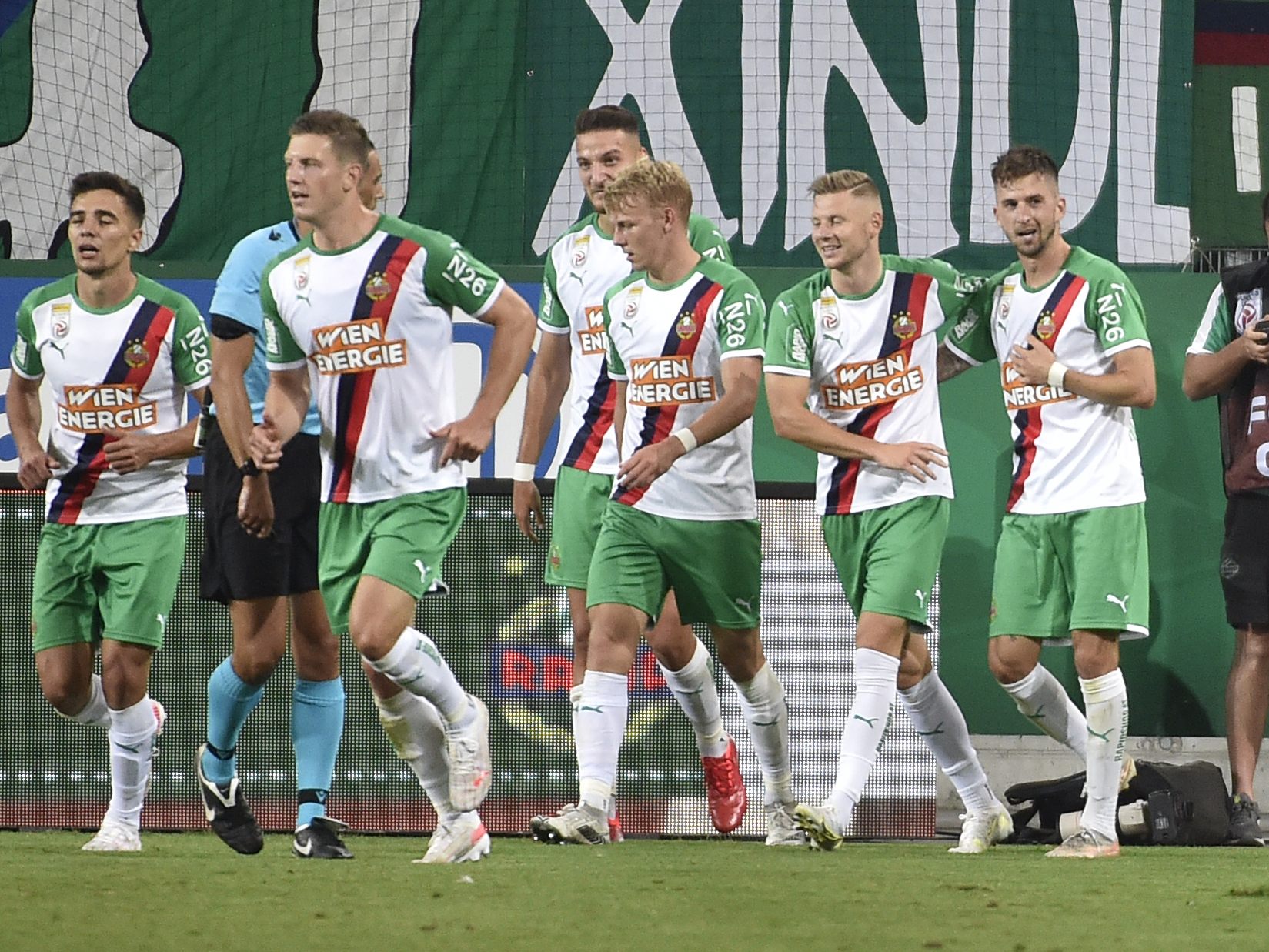 LIVE-Ticker zum Match Rapid Wien gegen TSV Hartberg ab 17.00 Uhr. LIVE-Ticker zum Match Rapid Wien gegen TSV Hartberg ab 17.00 Uhr.