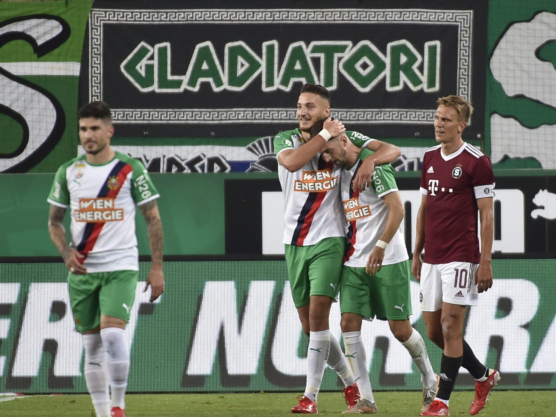 Rapid Wien geht mit gutem Gefühl ins Rückspiel gegen Sparta Prag. Rapid Wien geht mit gutem Gefühl ins Rückspiel gegen Sparta Prag.