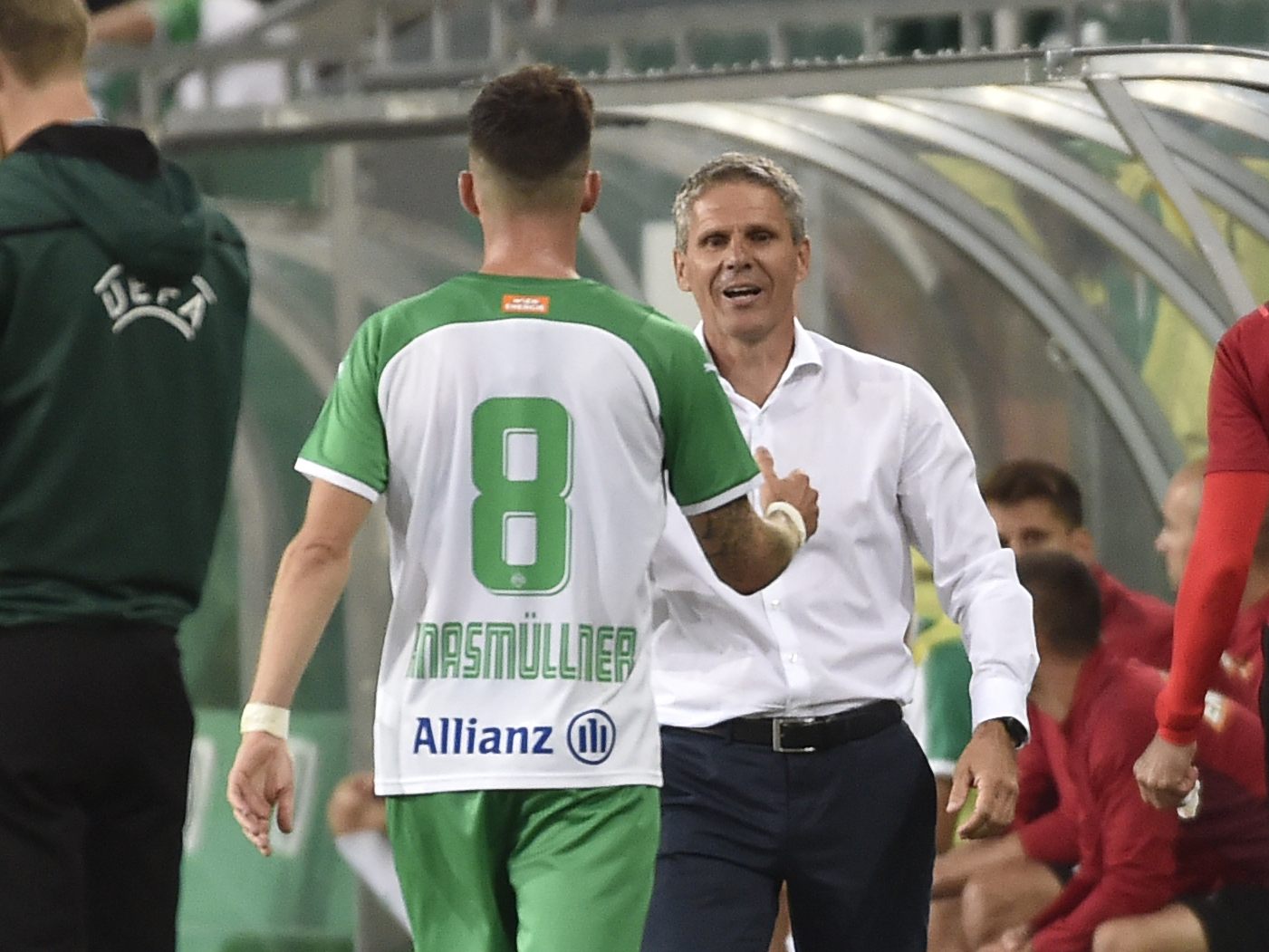 LIVE-Ticker zum Spiel LASK Linz gegen Rapid Wien ab 17 Uhr.