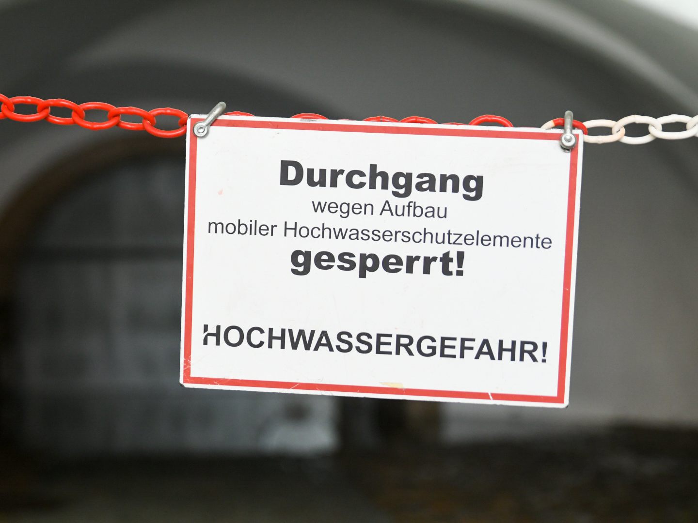 Hochwasser-Pegel: Pegel im Bezirk Krems bei 704 Zentimeter. Hochwasser-Pegel: Pegel im Bezirk Krems bei 704 Zentimeter.
