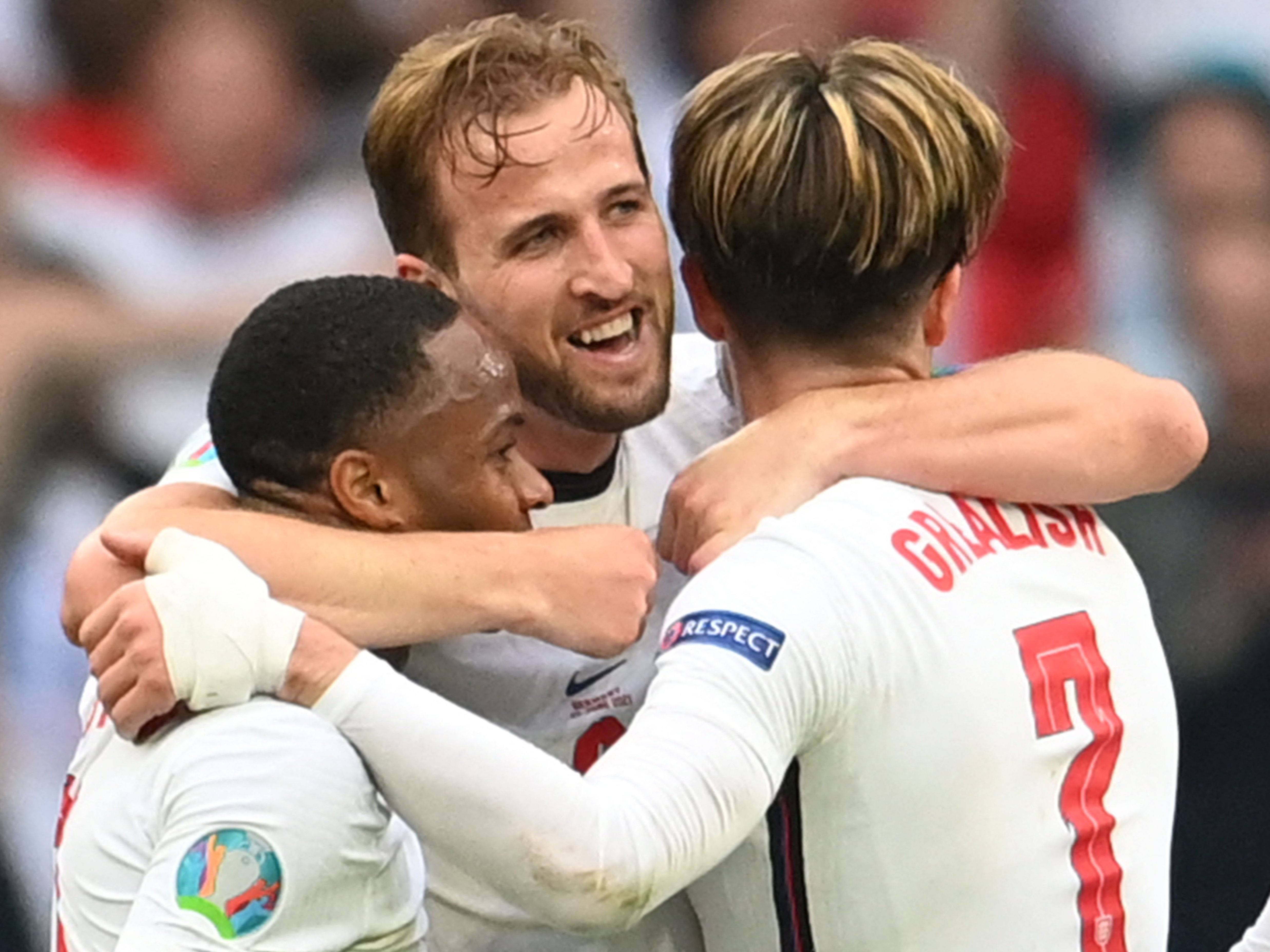LIVE-Ticker zuM EM-Viertelfinale Ukraine gegen England ab 21 Uhr. LIVE-Ticker zuM EM-Viertelfinale Ukraine gegen England ab 21 Uhr.