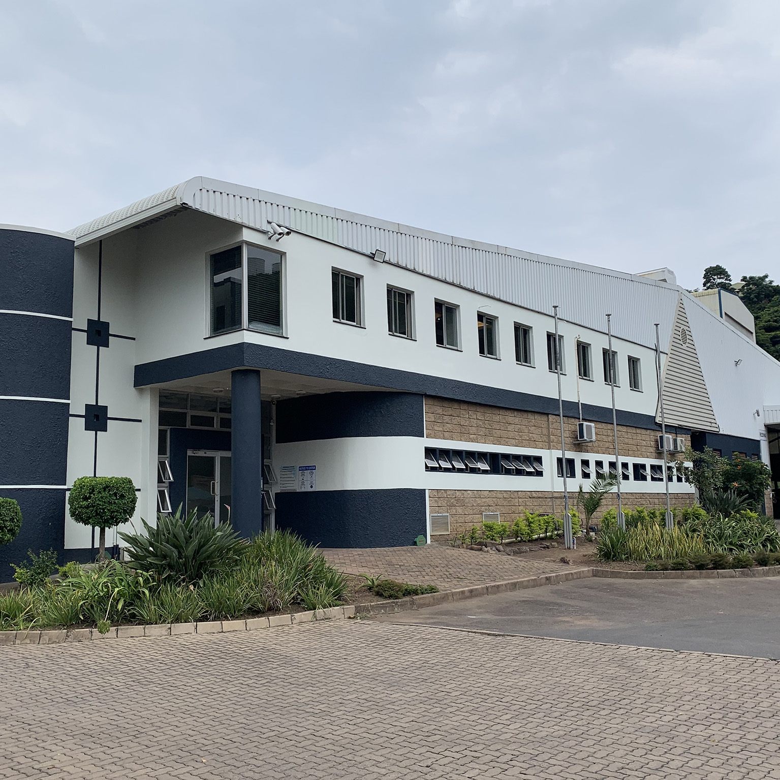 Das Unternehmen Verigreen Packaging ist auf Flaschen und Kanister für Schmierstoffe spezialisiert.