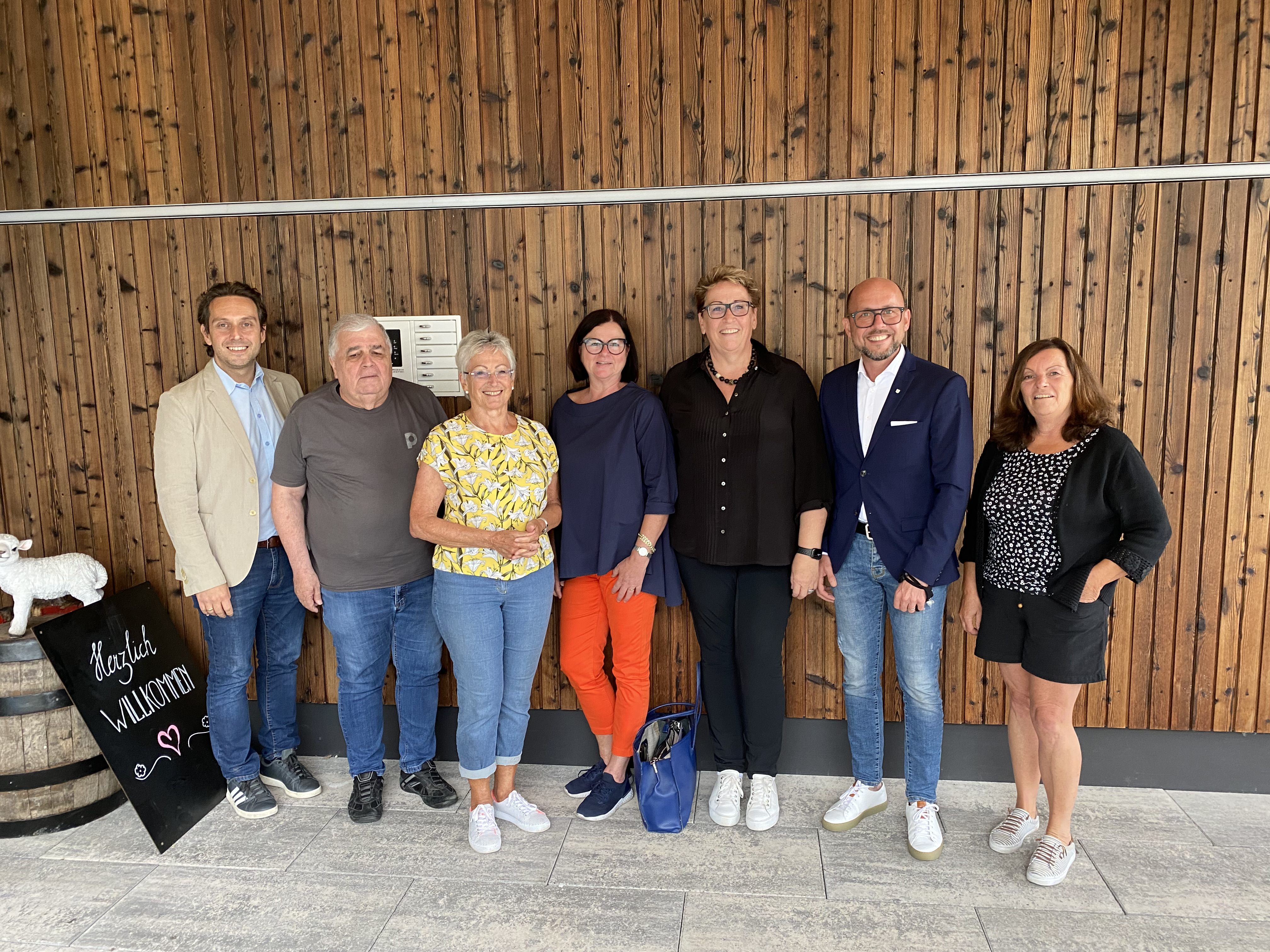 Bürgermeister Michael Ritsch und Stadträtin Dr. Annette Fritsch zu Besuch beim Grillfest des PVÖ Bürgermeister Michael Ritsch und Stadträtin Dr. Annette Fritsch zu Besuch beim Grillfest des PVÖ