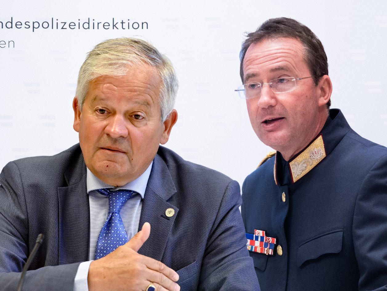 Mittlerweile wurden dem 20-jährigen Serben 34 zum Teil schwere Delikte nachgewiesen, berichtete Oberst Michael Mimra, Leiter des Ermittlungsdienstes des Landeskriminalamts Wien, am Freitag bei einer Pressekonferenz.