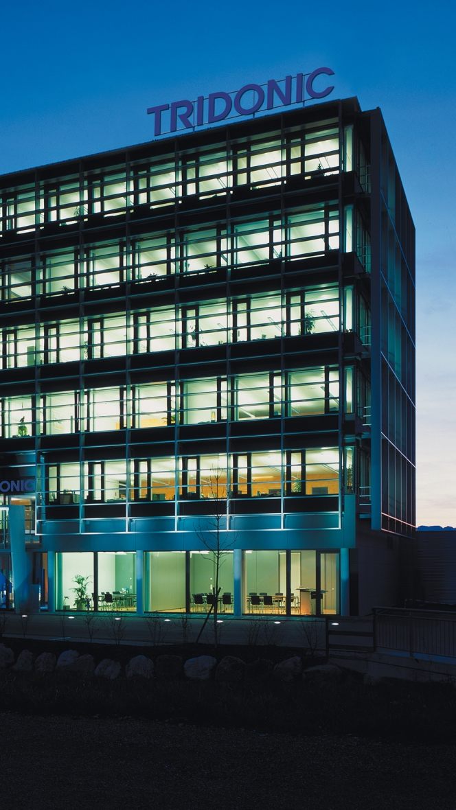 Tridonic Dornbirn: Im Sommer fährt man im Zwei-Schicht-Betrieb.