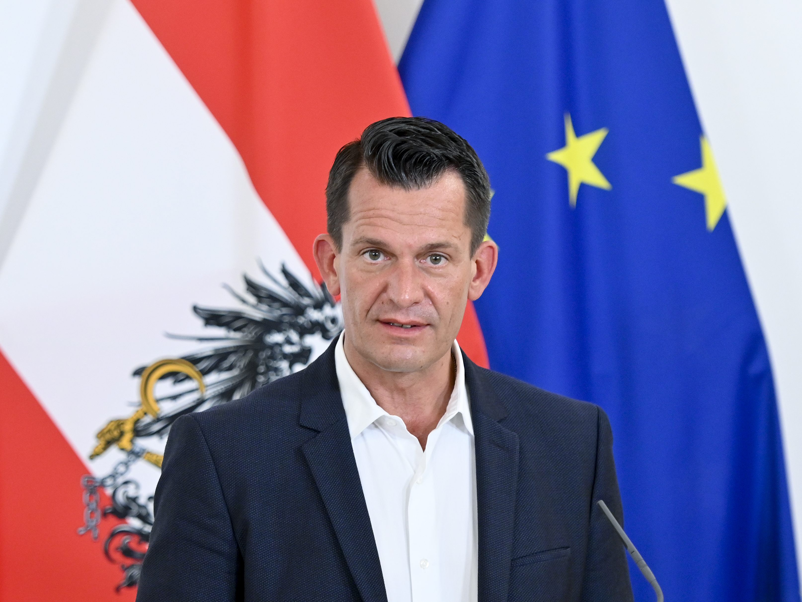 Die neuen Corona-Regeln vom Gesundheitsminister sind vorerst nur ein Vorschlag. Die neuen Corona-Regeln vom Gesundheitsminister sind vorerst nur ein Vorschlag.