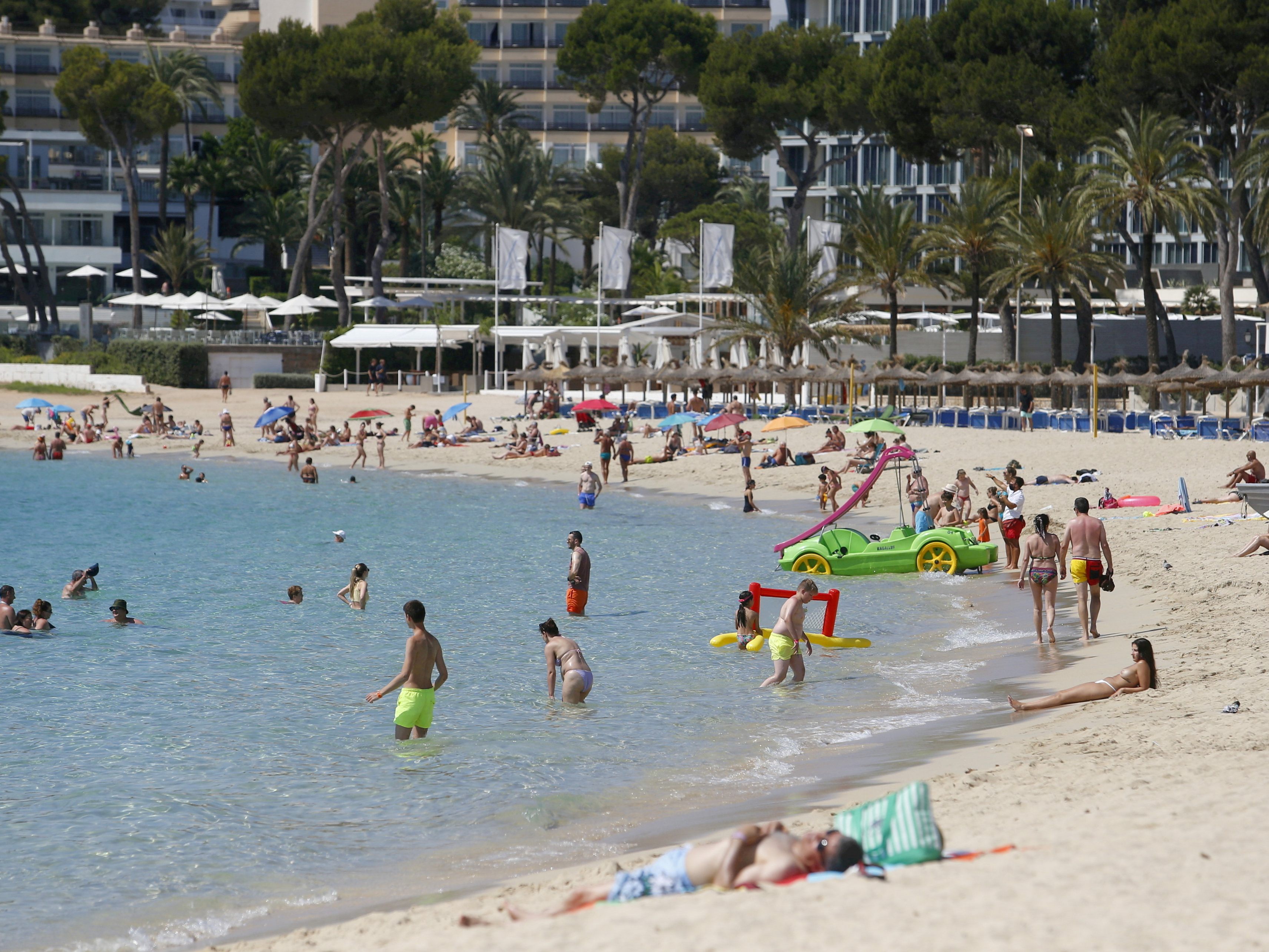 Urlauberinsel Mallorca. Urlauberinsel Mallorca.