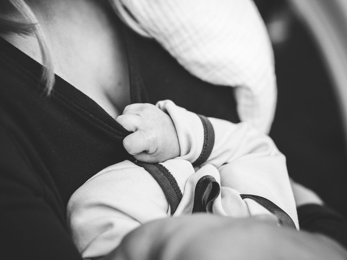 US-Studie: mRNA der Corona-Impfung nicht in der Muttermilch nachweisbar. US-Studie: mRNA der Corona-Impfung nicht in der Muttermilch nachweisbar.