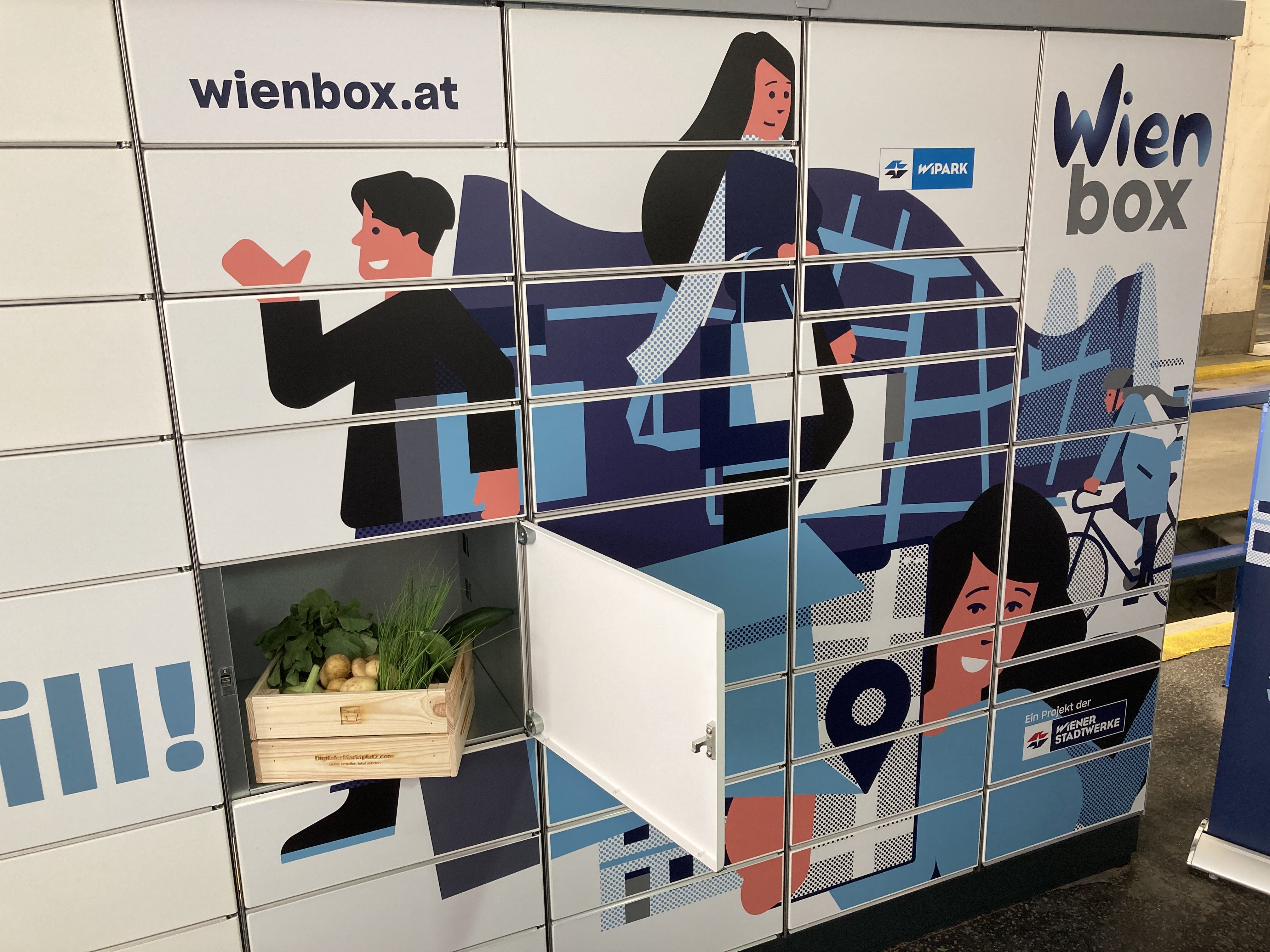 Online bestellte Pakete können einfach in der Wien-Box verstaut werden.