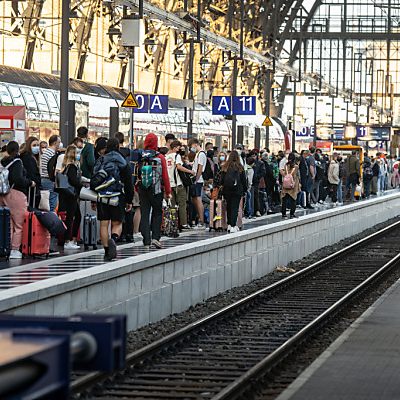 Viele Passagiere werden sich wieder gedulden müssen