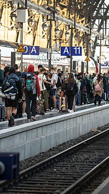 Viele Passagiere werden sich wieder gedulden müssen