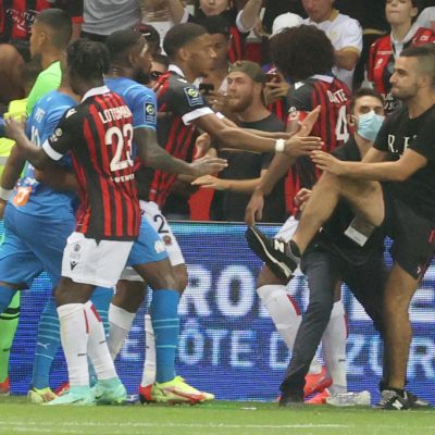 Tumulte mit Fans im Stadion von Nizza