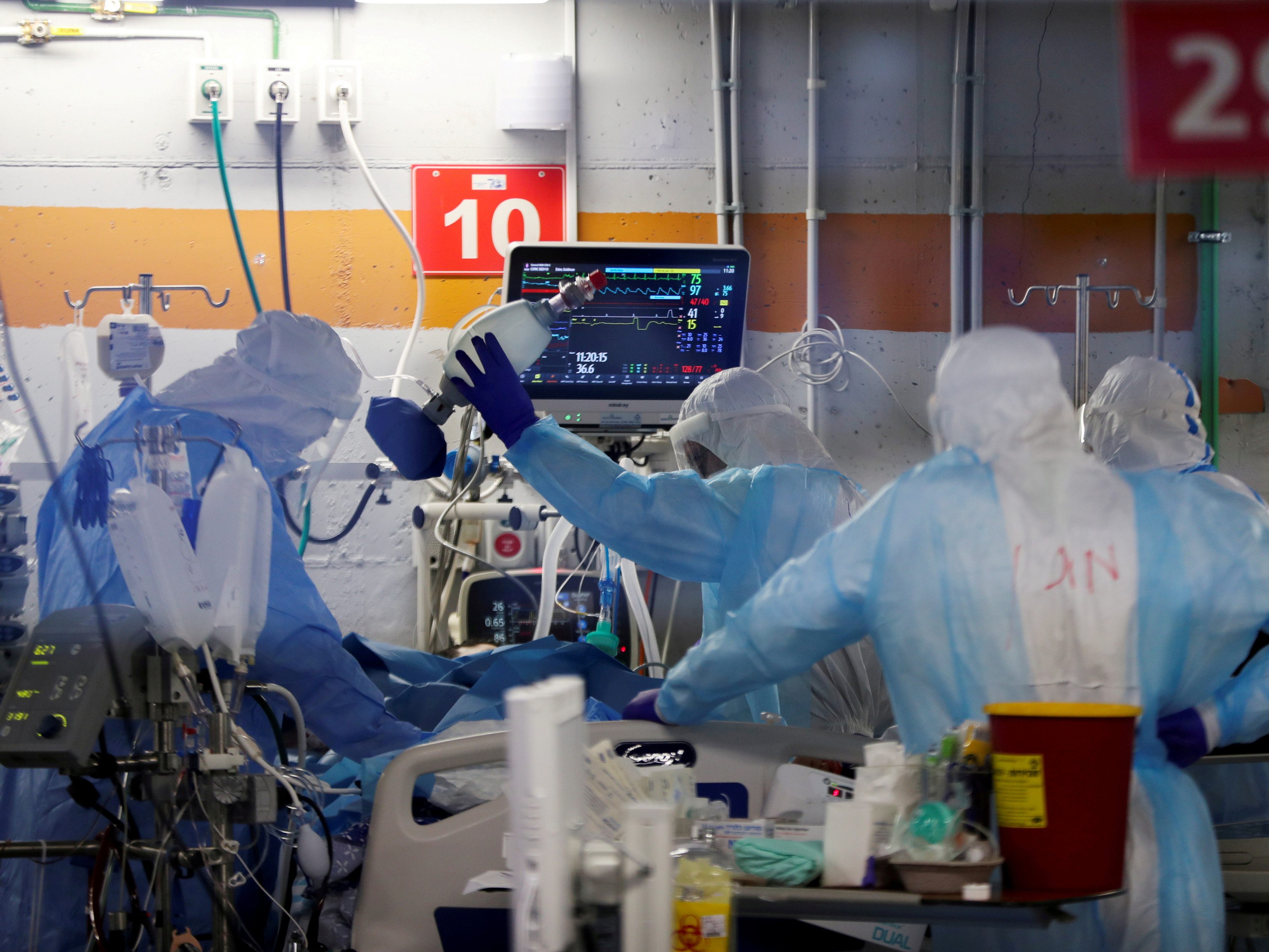Insgesamt gibt es in Israel derzeit 22.345 Covid-Patienten. Insgesamt gibt es in Israel derzeit 22.345 Covid-Patienten.