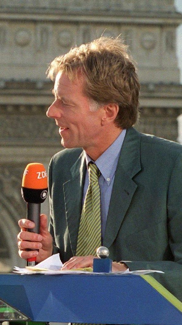 Wolf-Dieter Poschmann (rechts) interviewte auch Größen wie Pele.