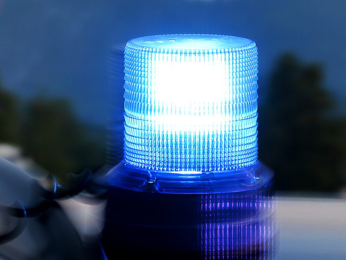 Eine 57-Jährige wurde bei einem Wanderunfall verletzt. Eine 57-Jährige wurde bei einem Wanderunfall verletzt.