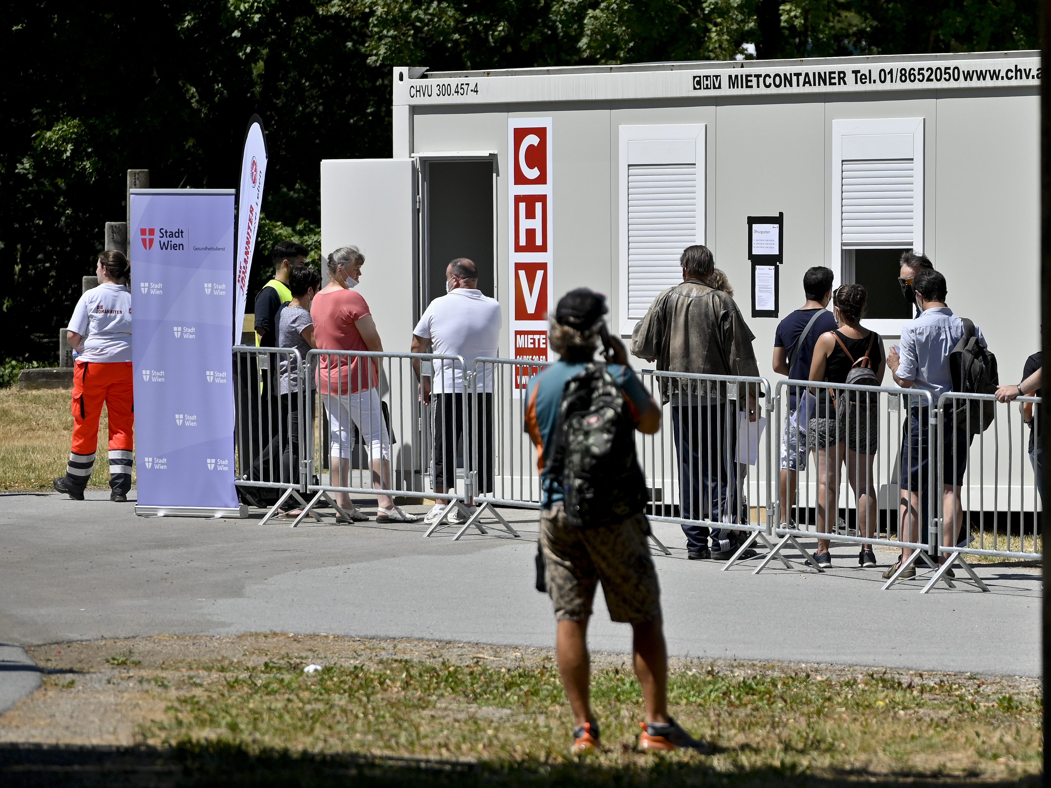 Acht neue Impfboxen haben in Wien den Betrieb aufgenommen. Acht neue Impfboxen haben in Wien den Betrieb aufgenommen.