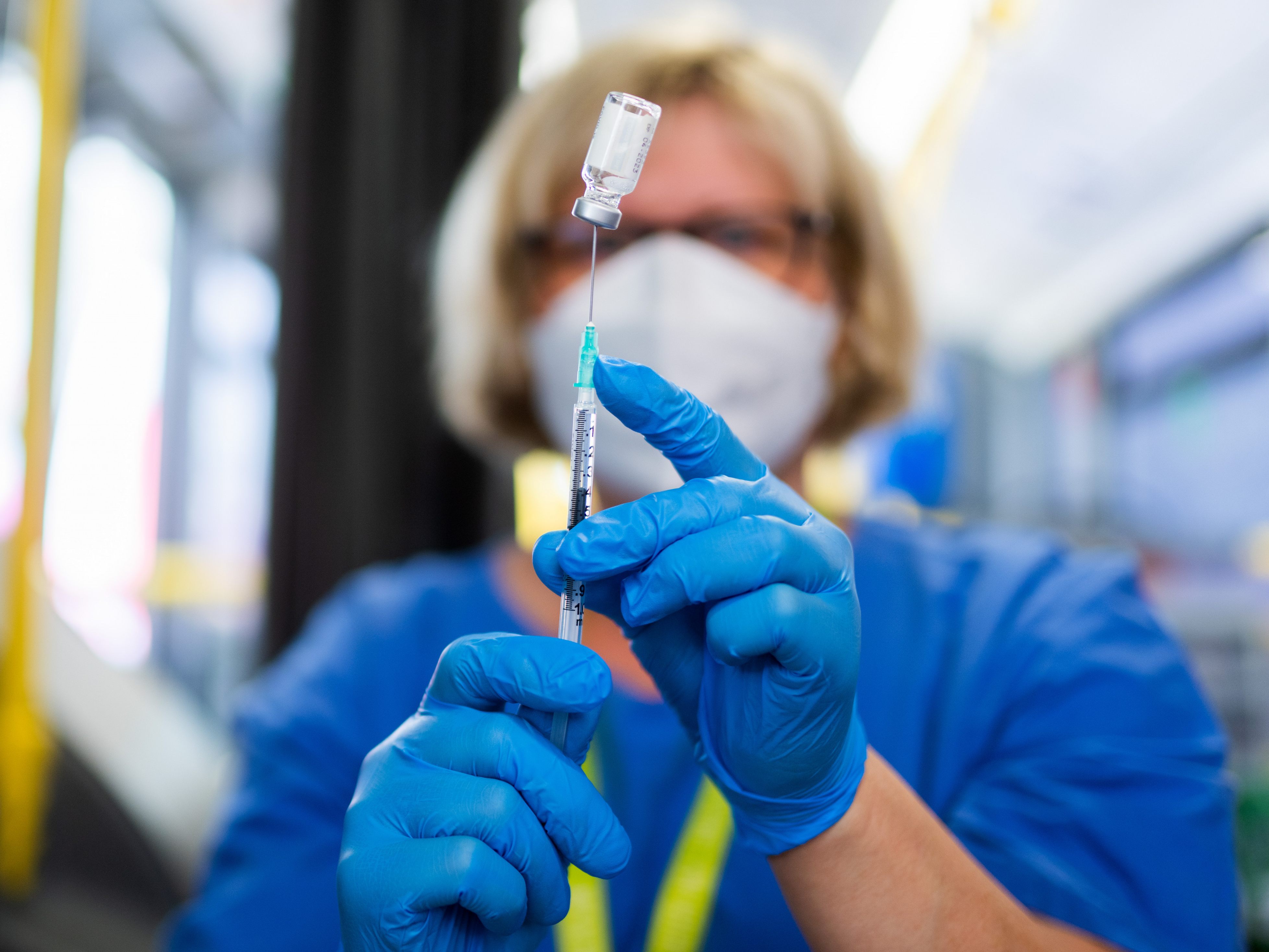 In Innsbruck und Wien Impfpflicht für klinischen Bereich. In Innsbruck und Wien Impfpflicht für klinischen Bereich.