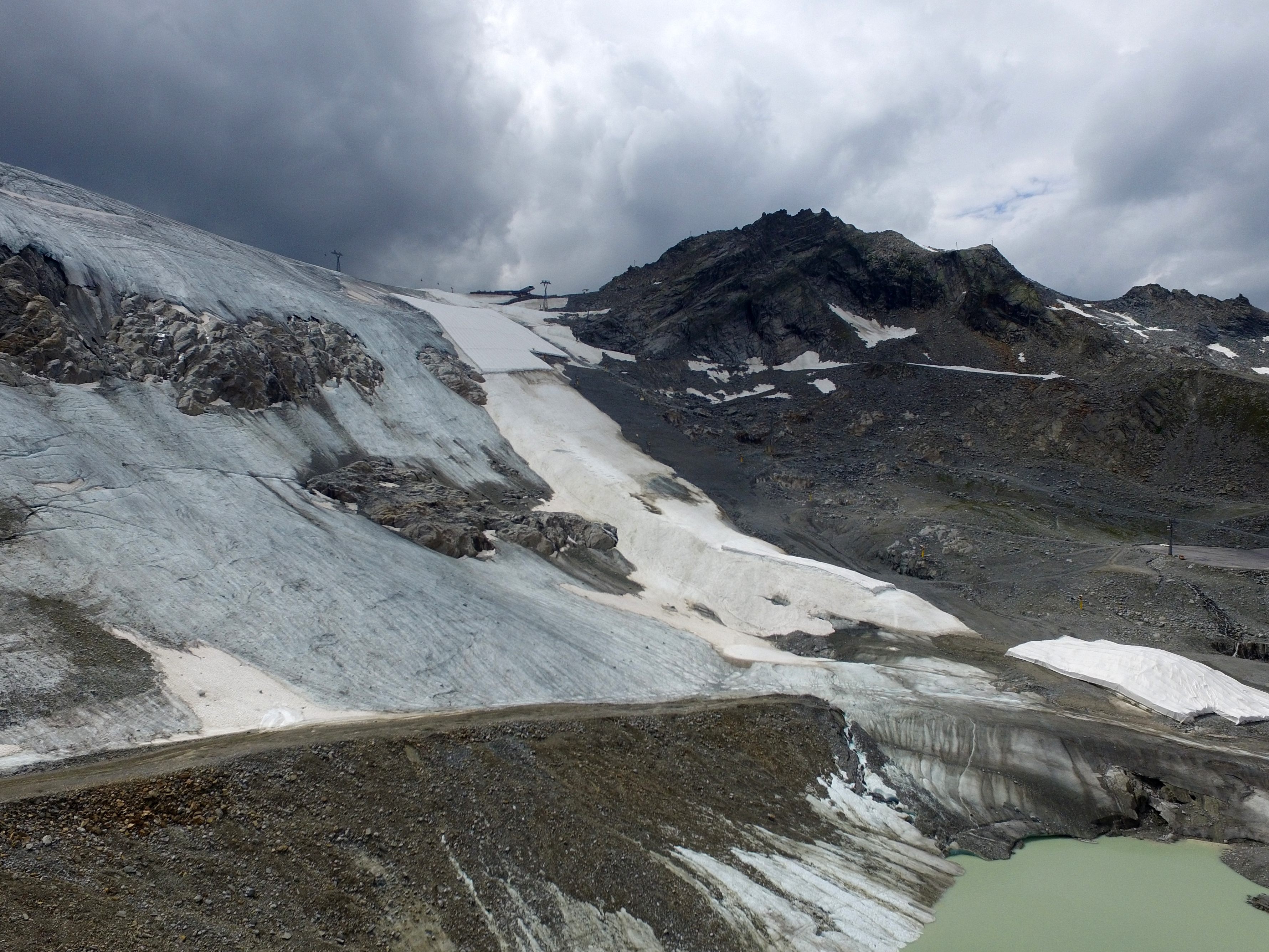 Nur wenige winzige Gletscher sind noch im Gleichgewicht