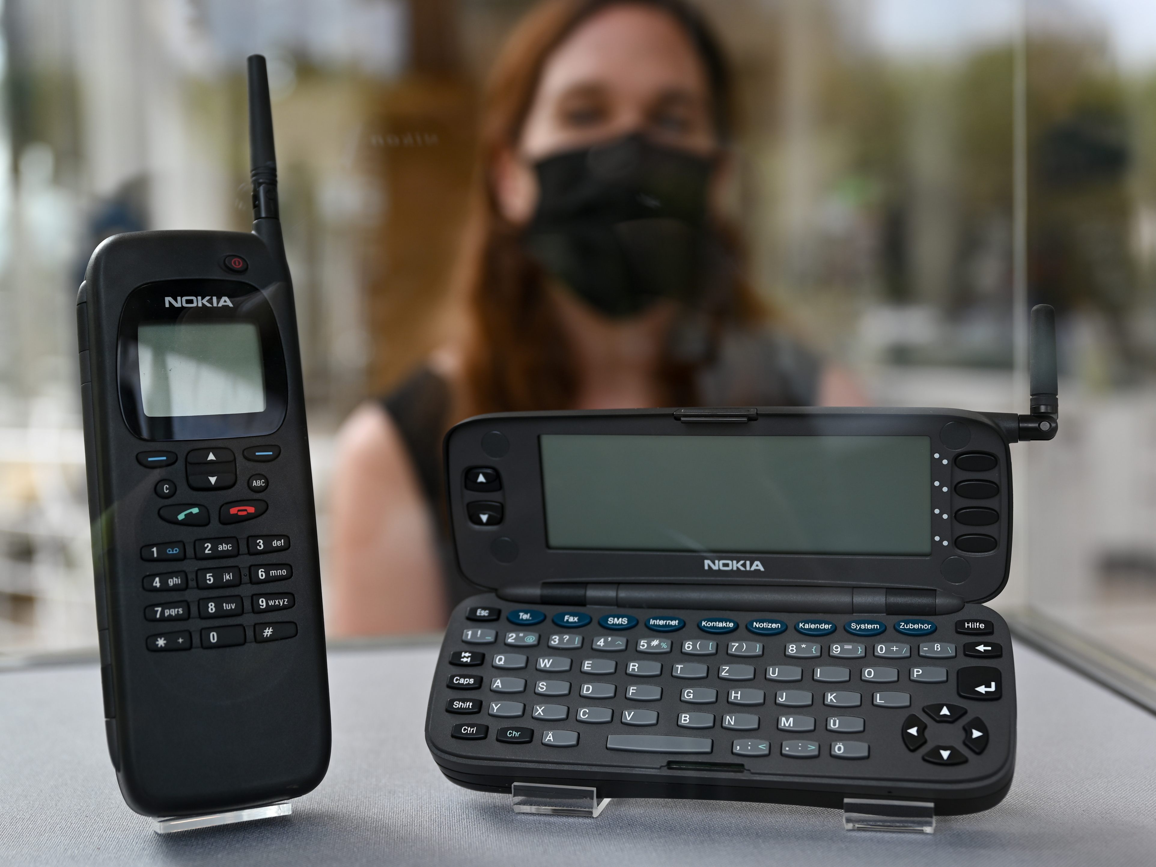 15. August ist Jahrestag des ersten Smartphone-Verkaufs. 15. August ist Jahrestag des ersten Smartphone-Verkaufs.