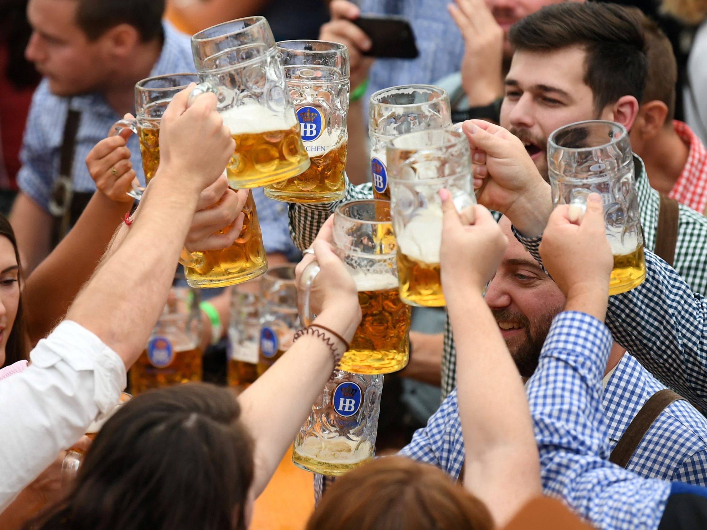Bier zählt zu den ältesten Nahrungsmitteln.