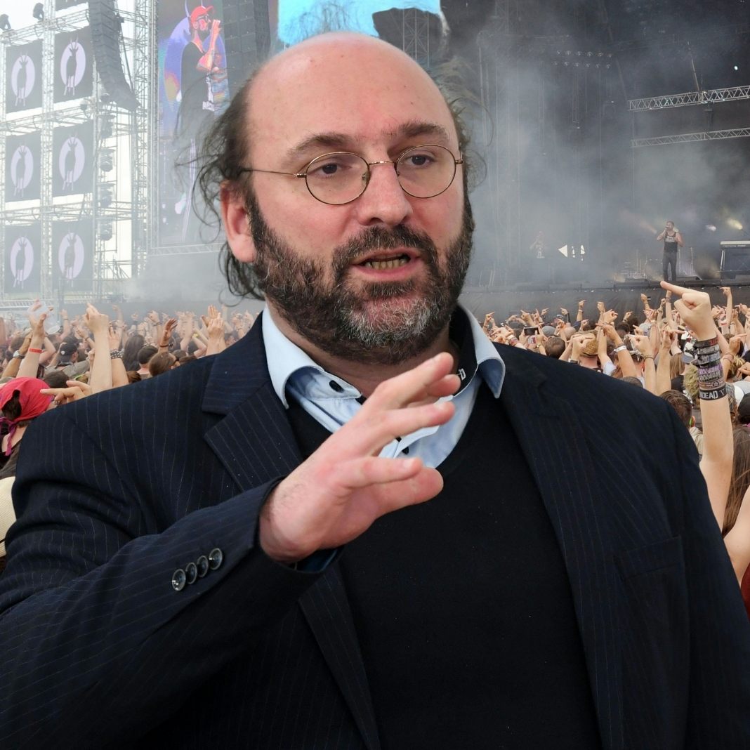 Simulationsforscher Niki Popper gibt zusammen mit anderen Experten einen Ausblick zu Events.