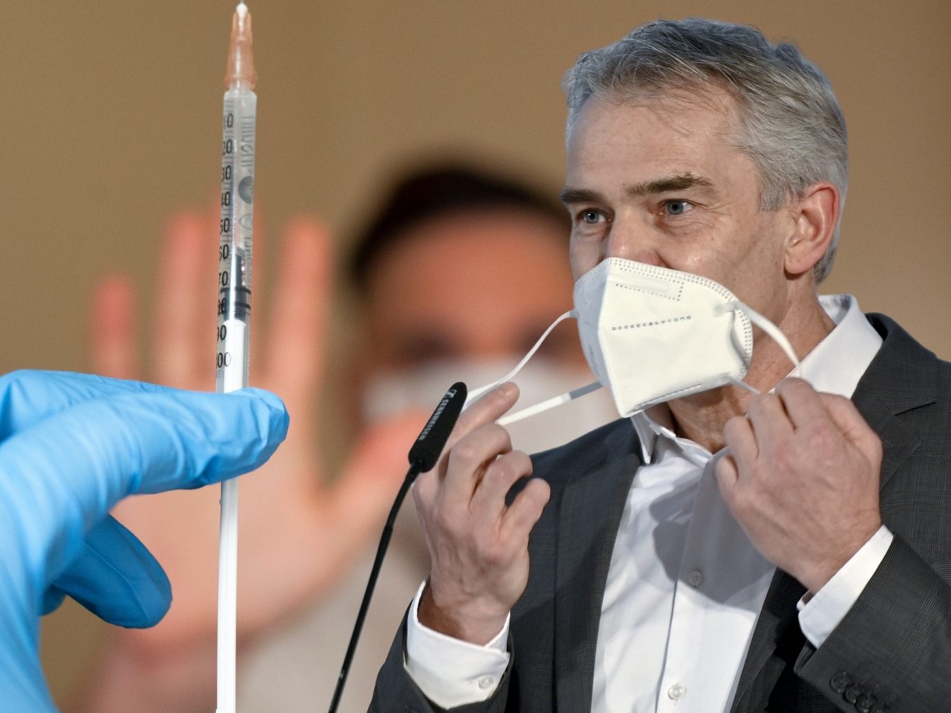 Die nächste Welle wird eine Welle unter den Ungeimpften sein, so der Epidemiologe Gartlehner. Die nächste Welle wird eine Welle unter den Ungeimpften sein, so der Epidemiologe Gartlehner.