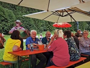 PVÖ Partenen: Grillfest hinterm Vallülasaal