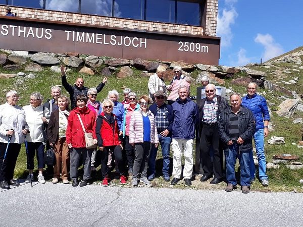 Der Pensionistenverband (PVÖ) Rheindelta unterwegs im Ötztal. Der Pensionistenverband (PVÖ) Rheindelta unterwegs im Ötztal.