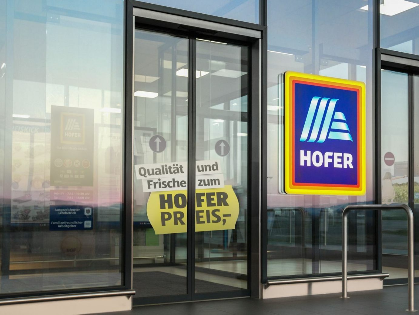 Hofer will seine Filialen in den nächsten 2-3 Jahren umgestalten.