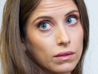 Cathy Hummels - Mats soll schon eine Neue daten! Ihre Reaktion: Sie zeigt sich halbnackt.