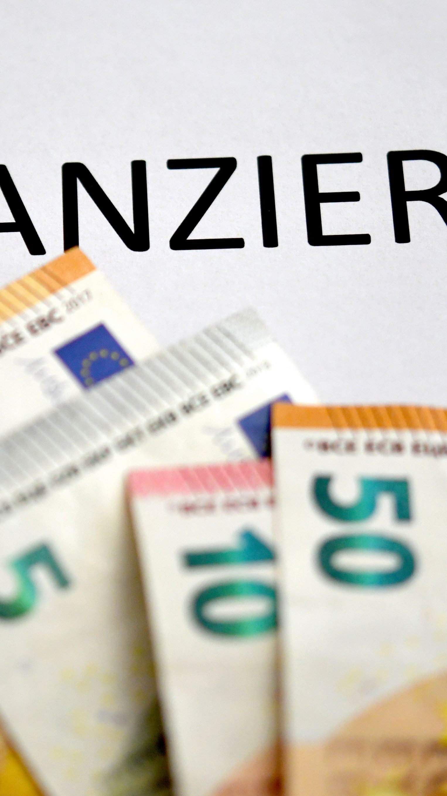 Die Arbeiterkammer hat Kredite verglichen.