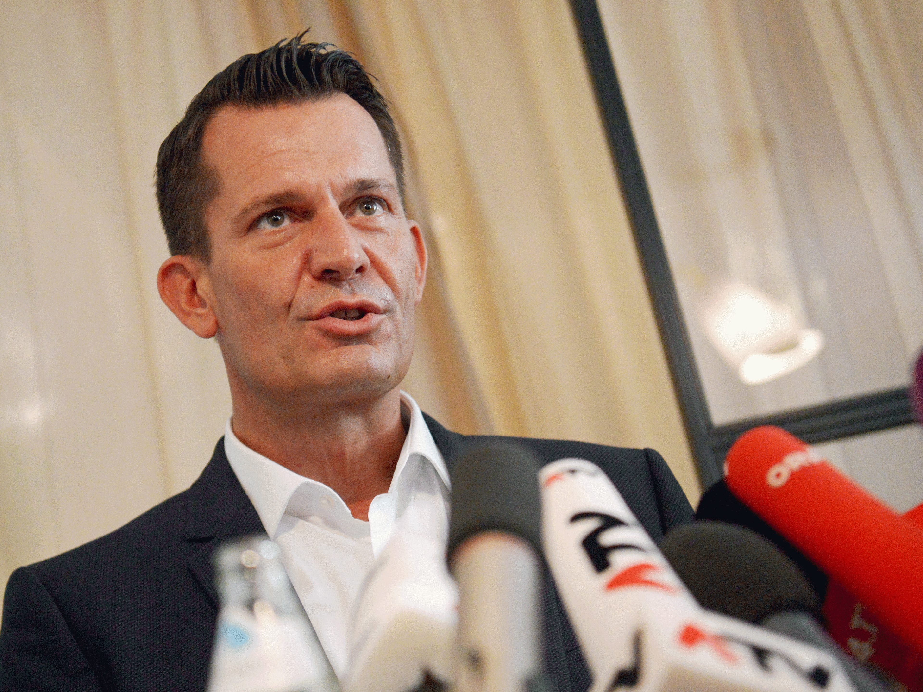 Wolfgang Mückstein nennt Voraussetzungen für die "1G-Regel". Wolfgang Mückstein nennt Voraussetzungen für die "1G-Regel".