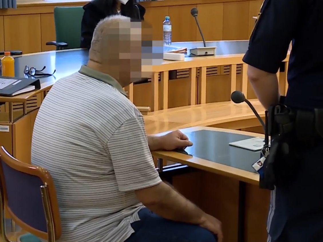 Der Mann wurde zu lebenslanger Haft verurteilt. Der Mann wurde zu lebenslanger Haft verurteilt.