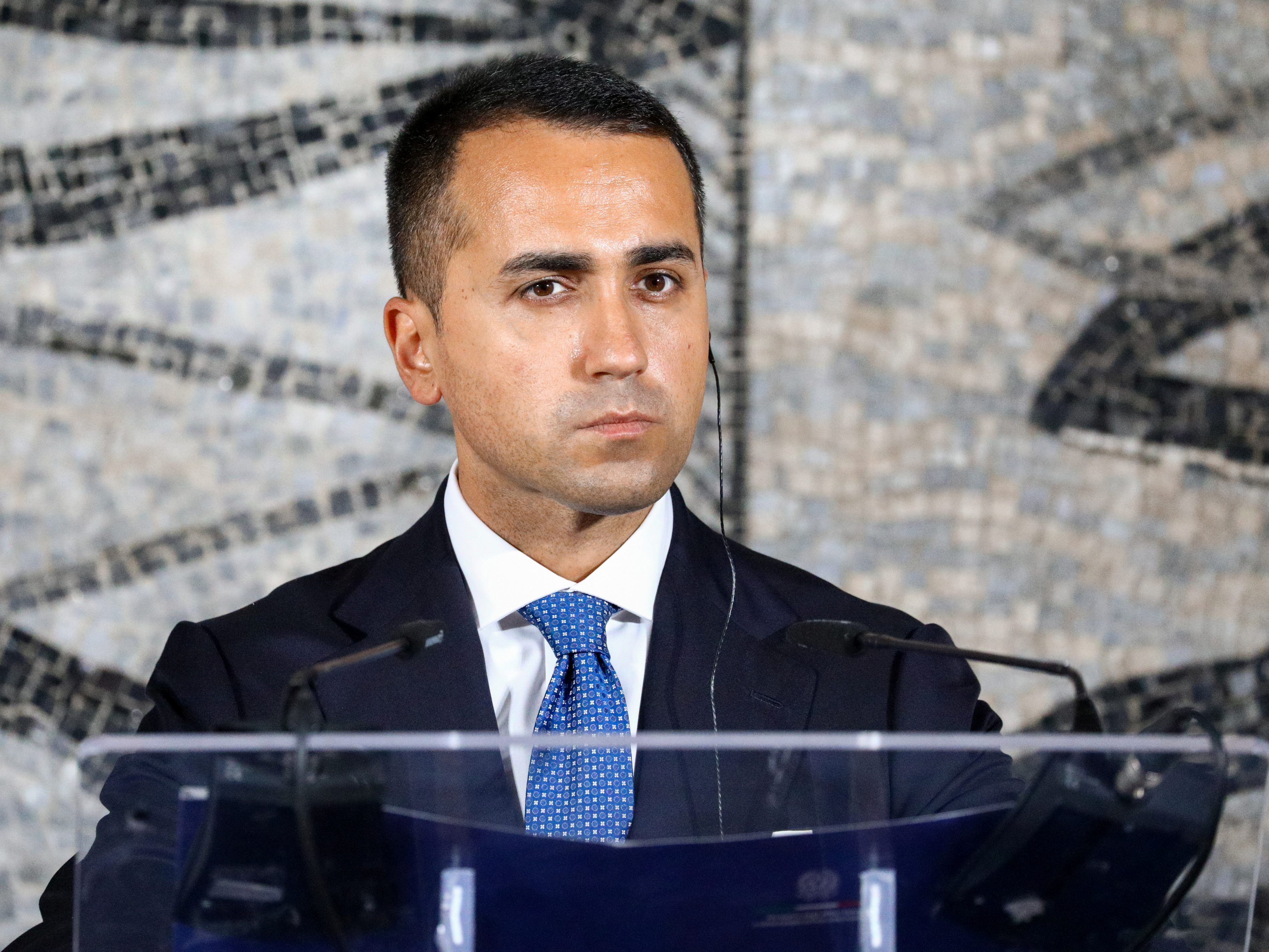 Luigi Di Maio, der Außenminister von Italien, erhielt anlässlich einer Corona-Imofkampagne Morddrohungen
