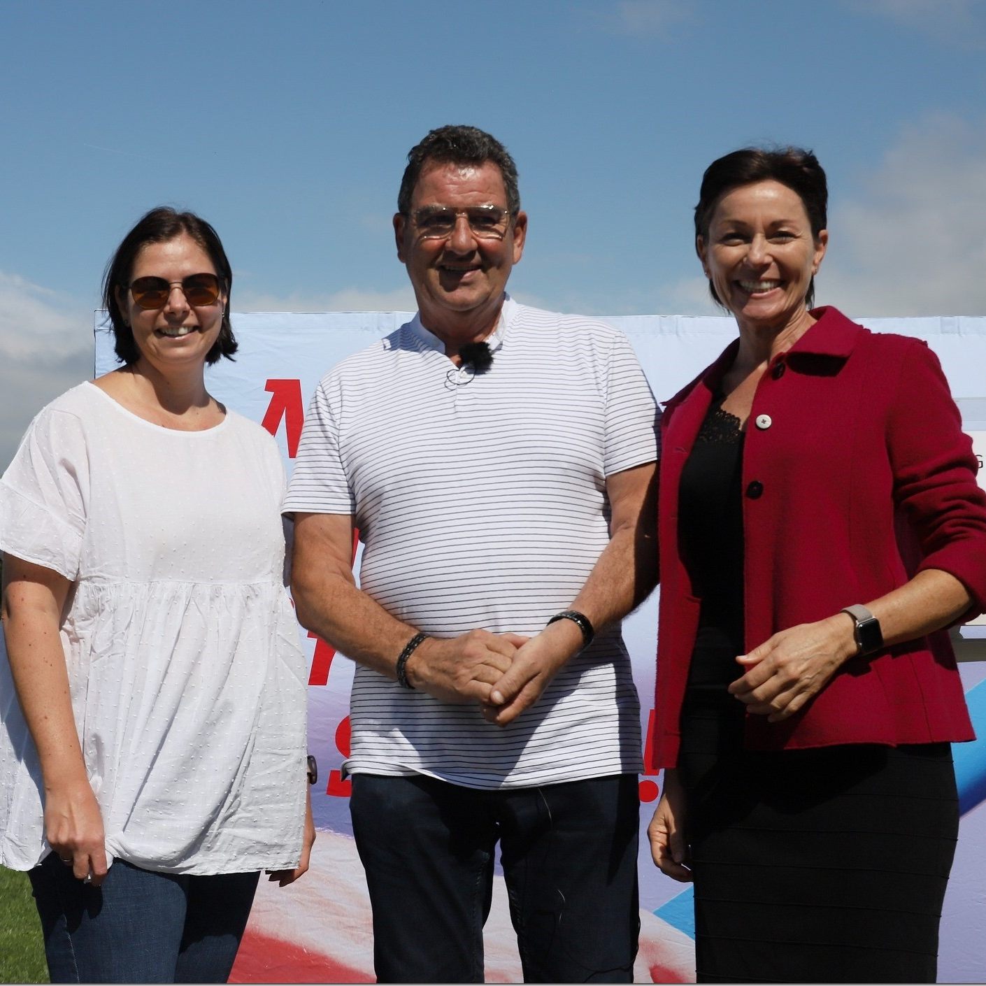 Rankweil Bürgermeisterin Katharina Wöss-Krall, Sport Gemeinderat Helmut Jenny und Sport LR Martina Rüscher schauten den sportbegeisterten Jugendlichen auf die Beine.