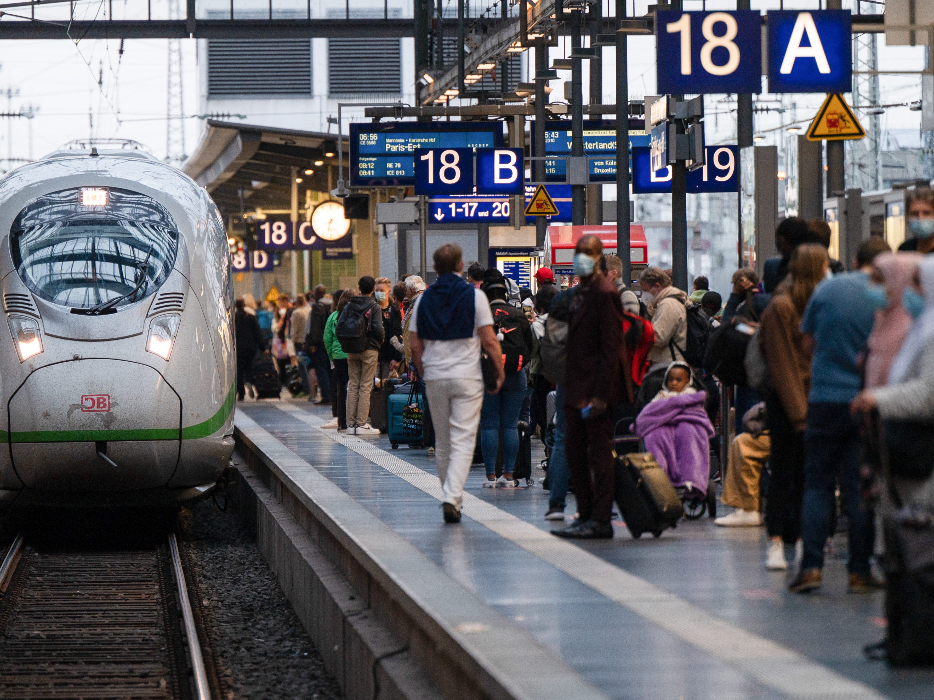 Bahnstreik in Deutschland: Auch ÖBB weiterhin betroffen, im Tag- und Nachtverkehr.