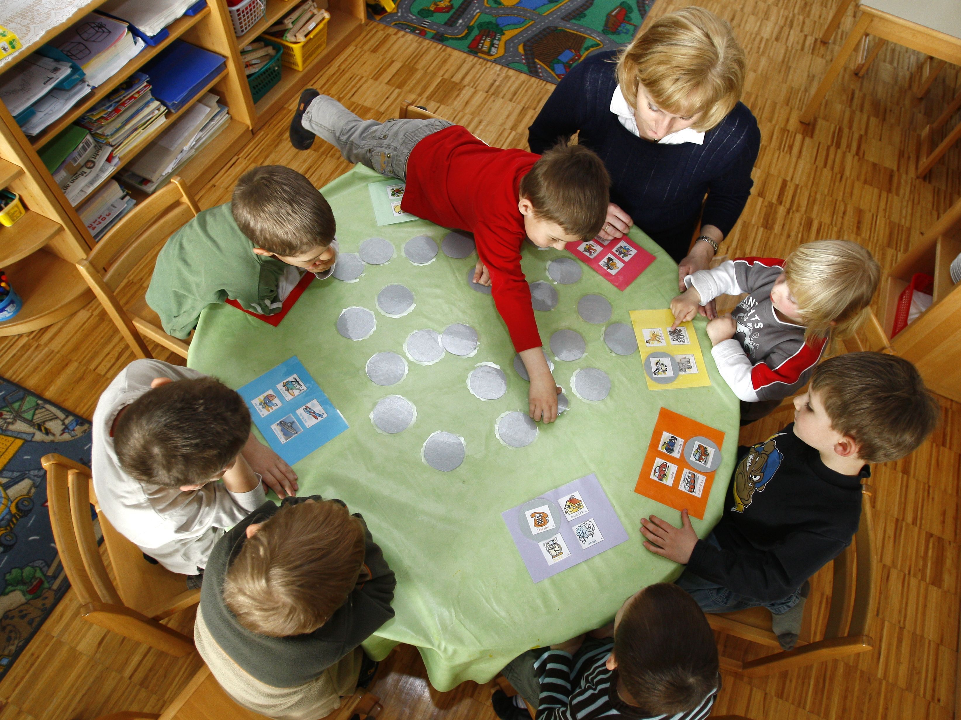 In Kindergärten gilt eine parallele Corona-Regelung wie in den Schulen. In Kindergärten gilt eine parallele Corona-Regelung wie in den Schulen.