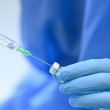 Pneumokokken-Impfung breit bekannt, aber Impfrate gering.