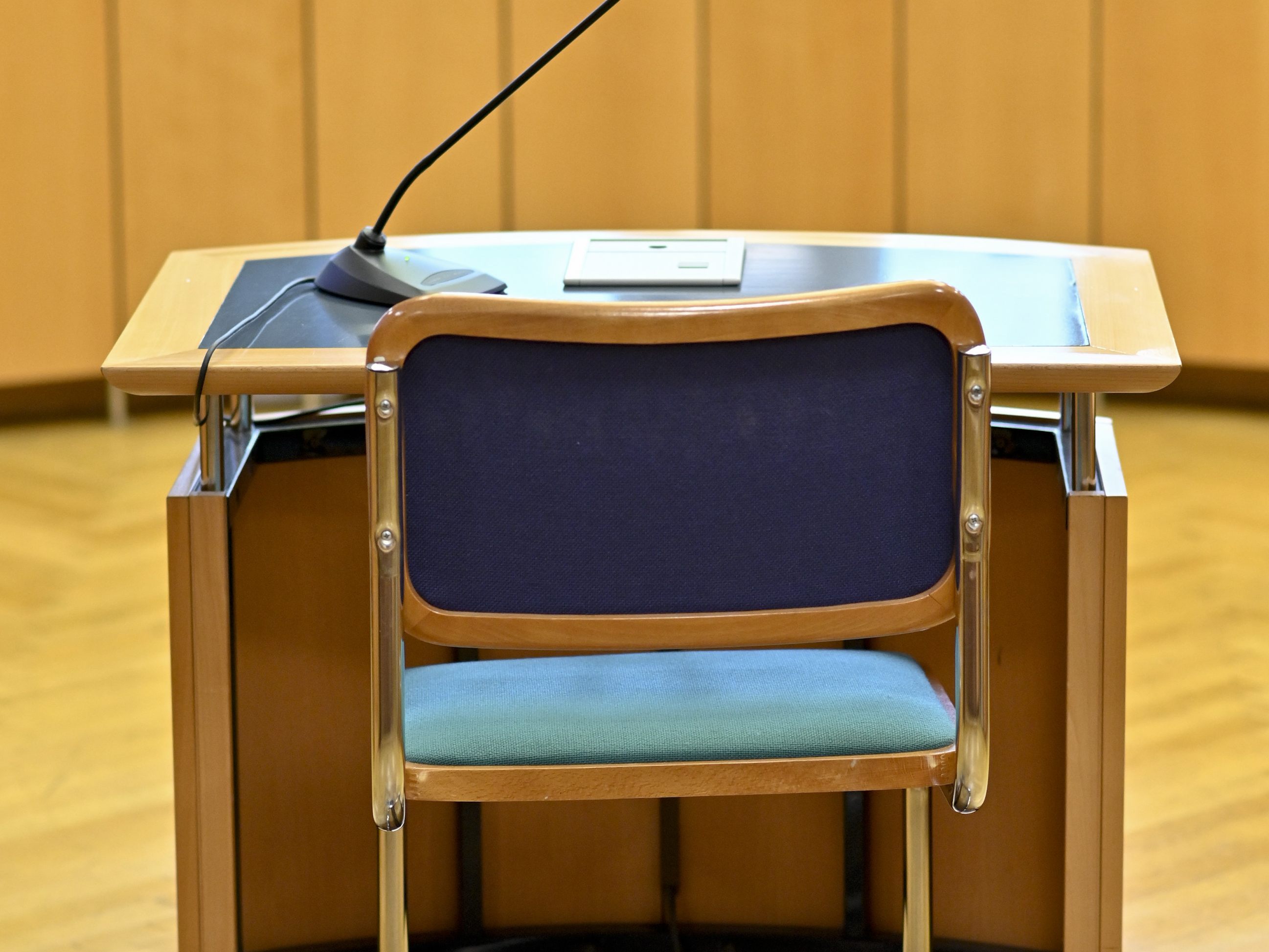 Das nicht rechtskräftige Urteil besagt lebenslange Haft für eine 32-Jährige.