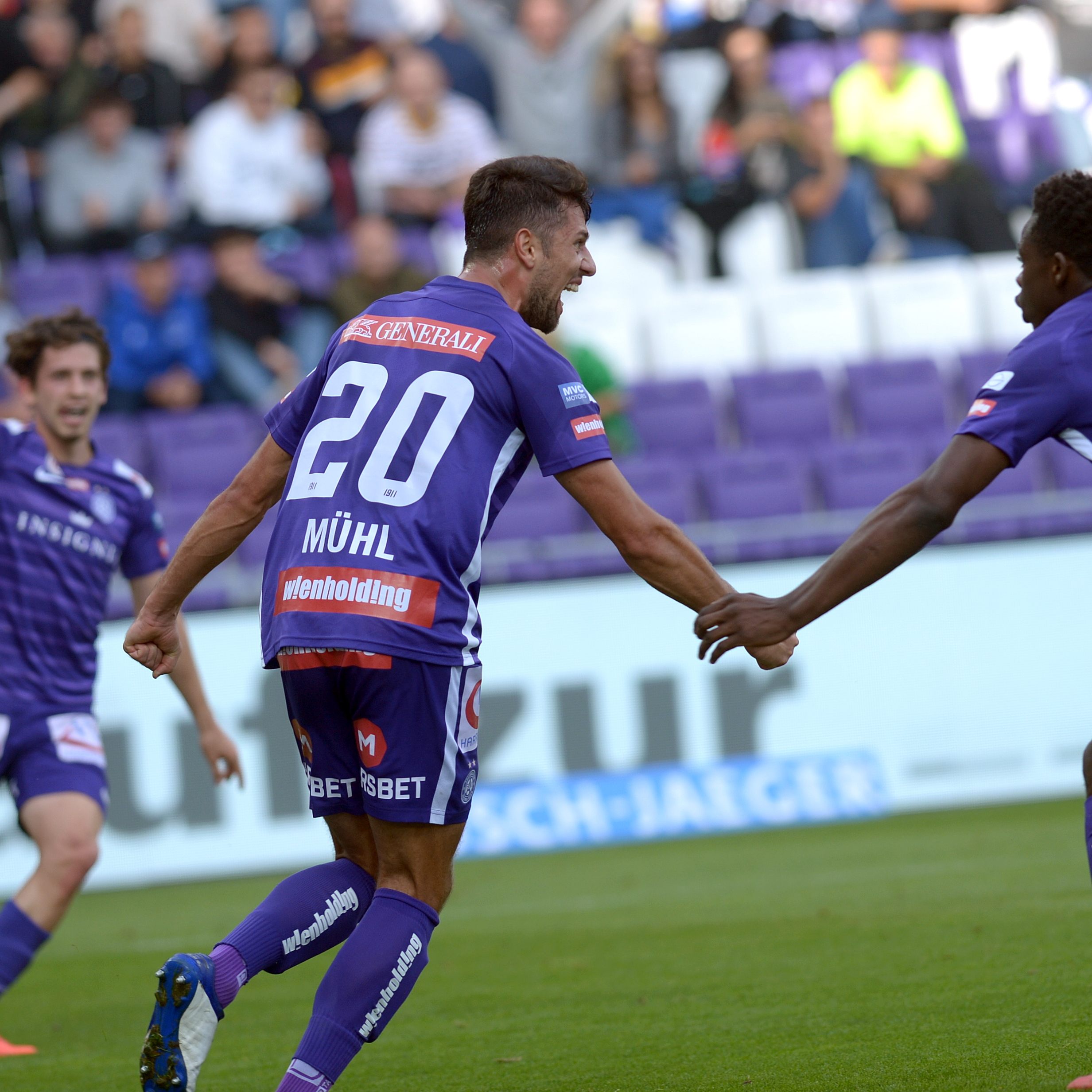 LIVE-Ticker zum Spiel LASK Linz gegen Austria Wien ab 17 Uhr.