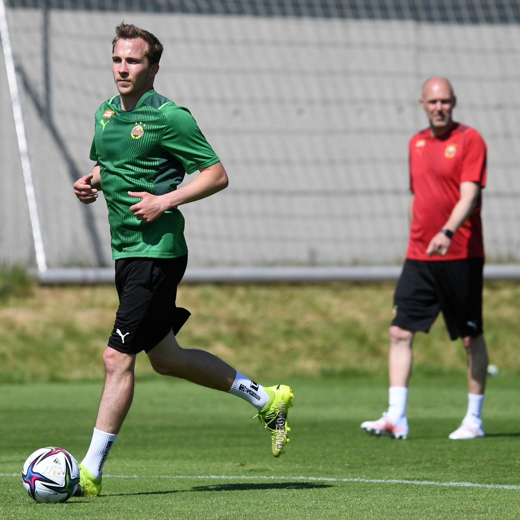 Rapid Wiens Dibon wird erneut am Knie operiert.