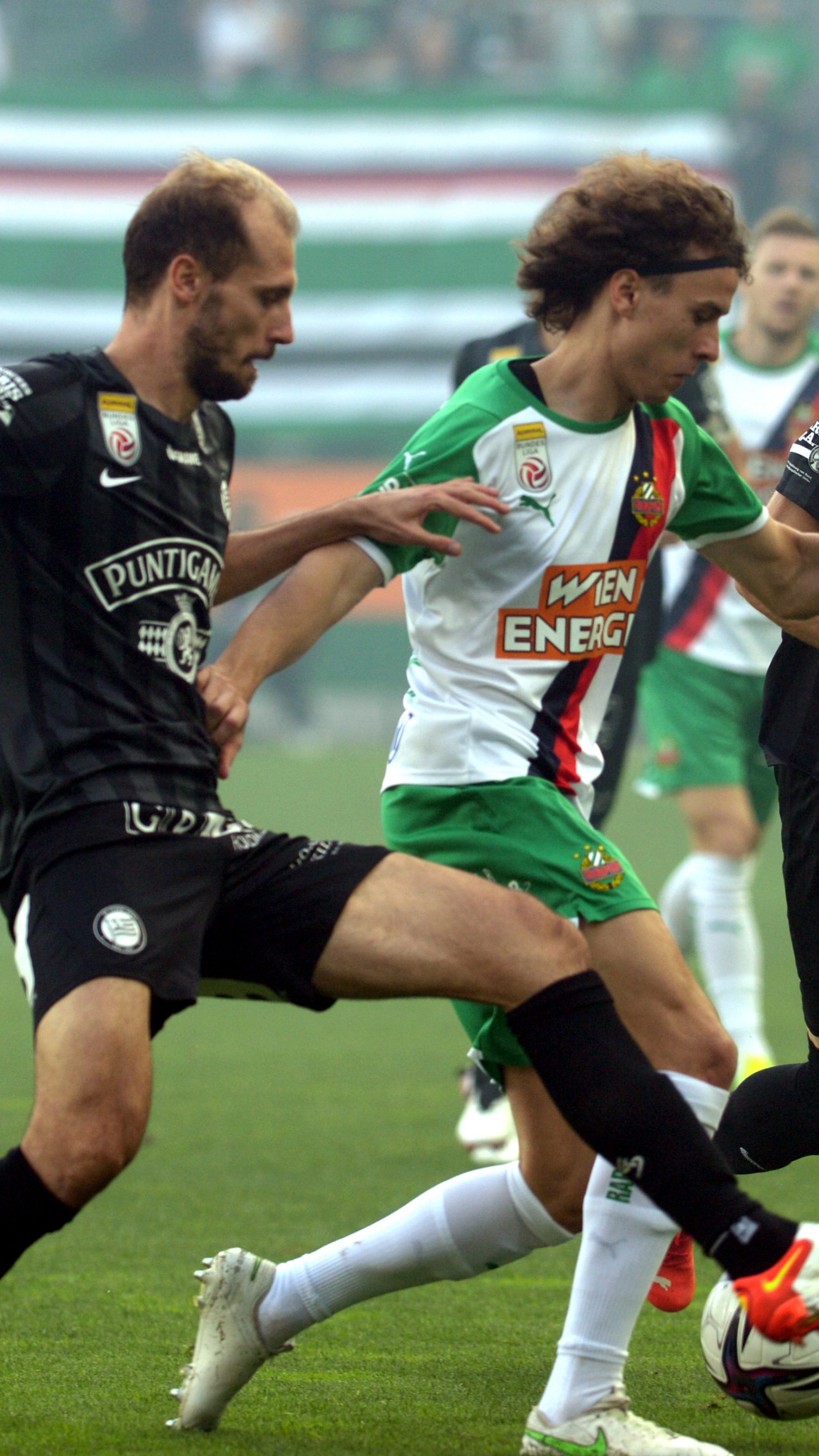 Sturm Graz siegte bei Rapid Wien 3:0.