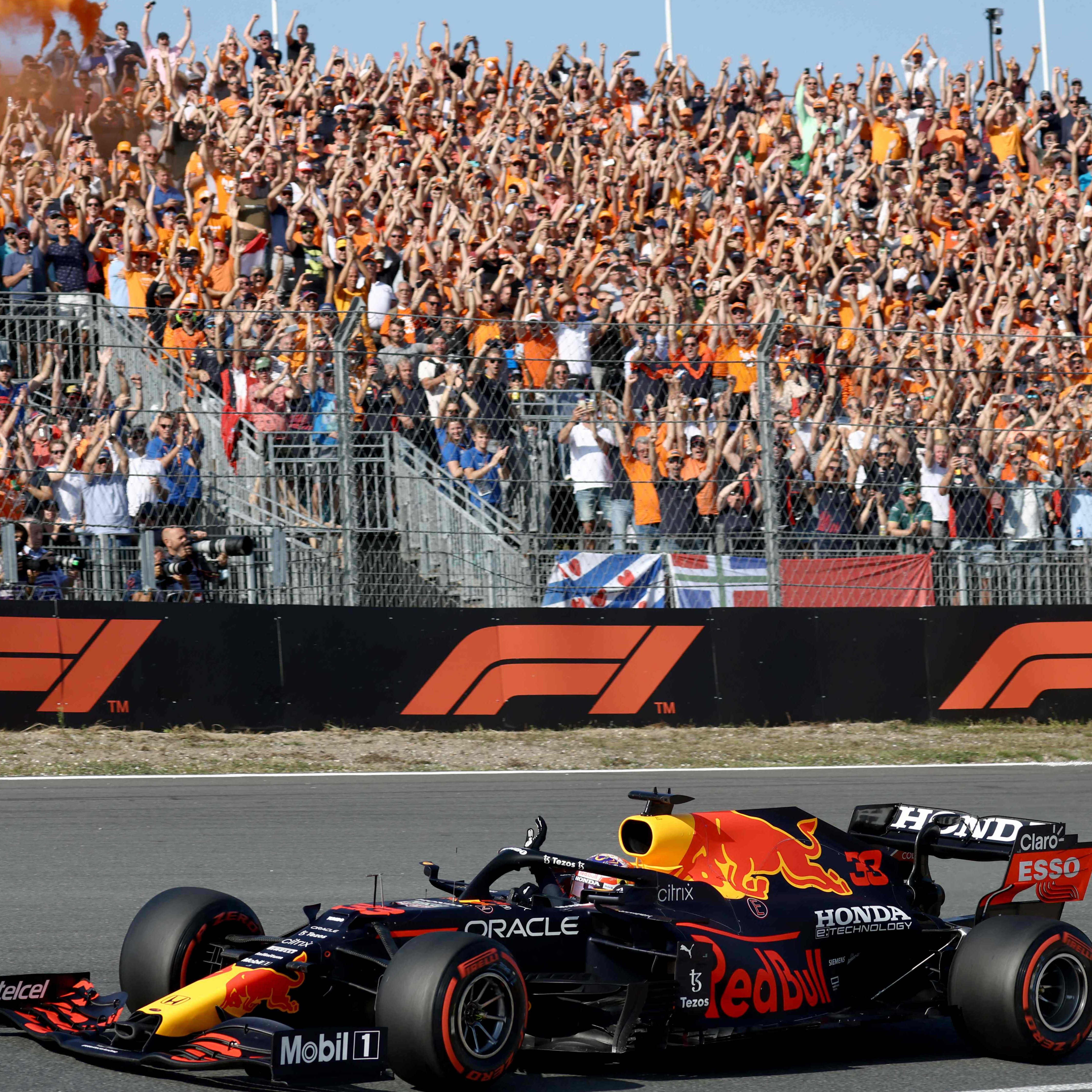 Max Verstappen startet am Sonntag aus der Pole Position.